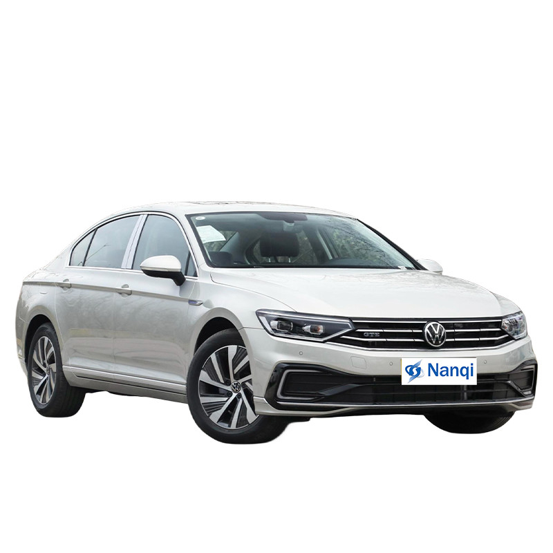 MAGOTAN GTE Midsize VW Plug In Hybrid Cars 4 porte 5 posti berlina
