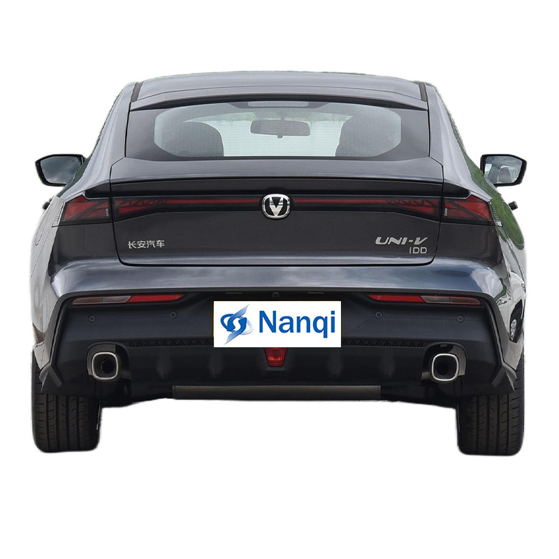 Changan Uni V iDD Nuovo impianto per veicoli a energia in auto ibrida ad alte prestazioni