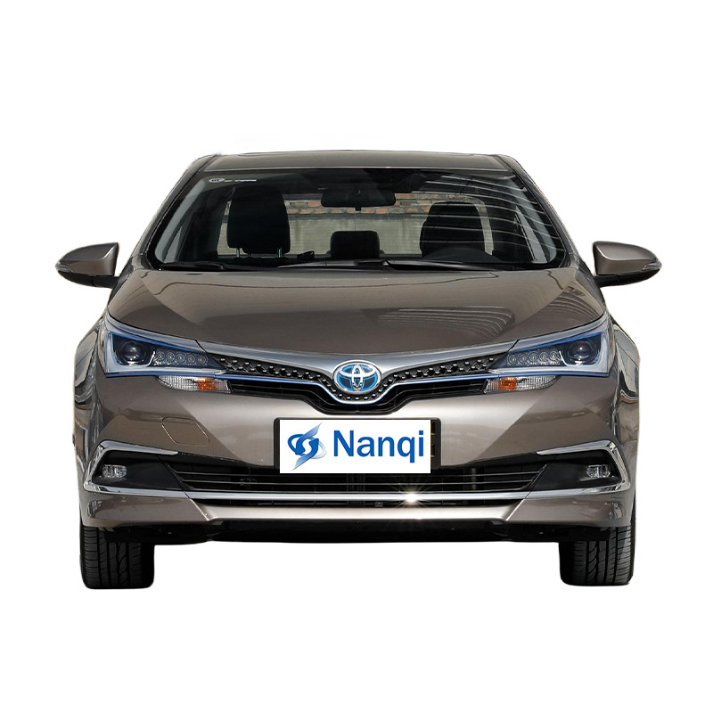 Plug In SUV ibrido elettrico Toyota Corolla Twin Engine E+ 1.8L