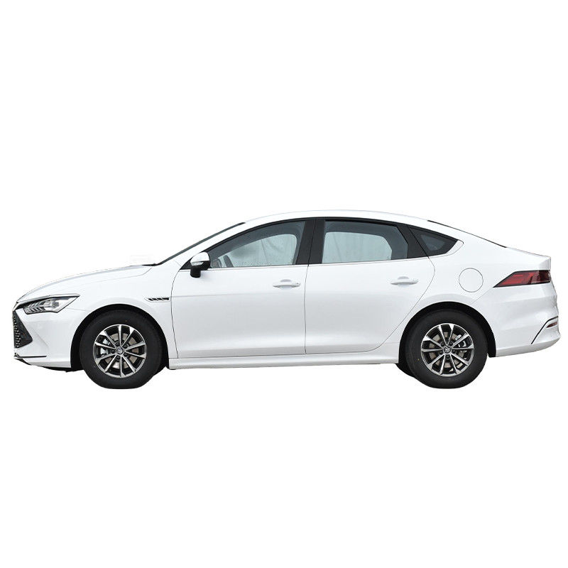 Home Cars Byd Plug In Hybrid SUV BYD Qin Plus DM-I 4 porte 5 posti