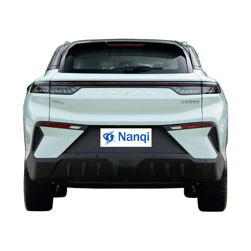 Chery EQ7 Pro Max Mid Size Electric SUV 184Ps 5 posti auto di famiglia