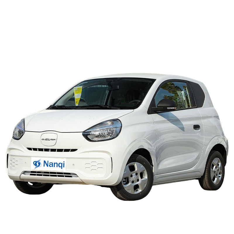 ROEWE CLEVER Piccola auto elettrica 45P 3 porte 4 posti con schermo LCD da 9 pollici